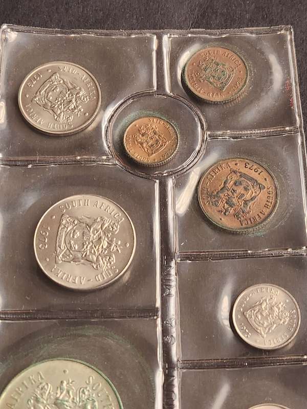 SA Mint Pack 1973 (including Silver One Rand) - as per photograph