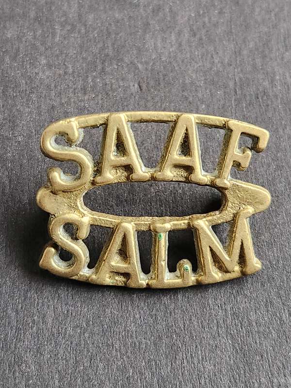 SA Airforce Cap Badge - as per photograph