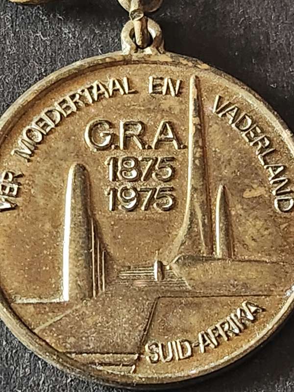 1875 - 1975 GRA Van Moedertaal en Vaderland Medallion - as per photograph