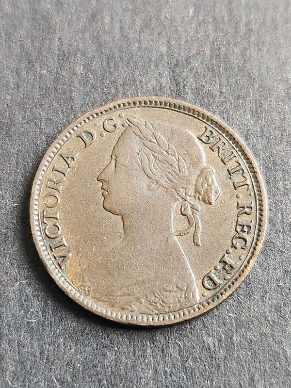 UK Farthing Queen Victoria 1861 - as per photograph