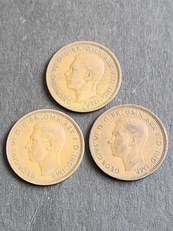 3 x 1/2 Pennies 1941/1944/1945 - as per photograph