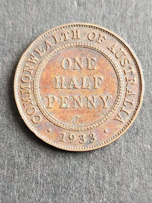 Commonwealth of Australia One Half Penny 1933 - as per photograph