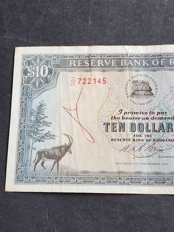 Reserve Bank of Rhodesia 10 Dollars Salisbury 15 September 1975 Rhodes Watermark- as per photograph
