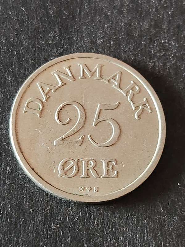 Denmark 25 Ore 1950 - as per photograph