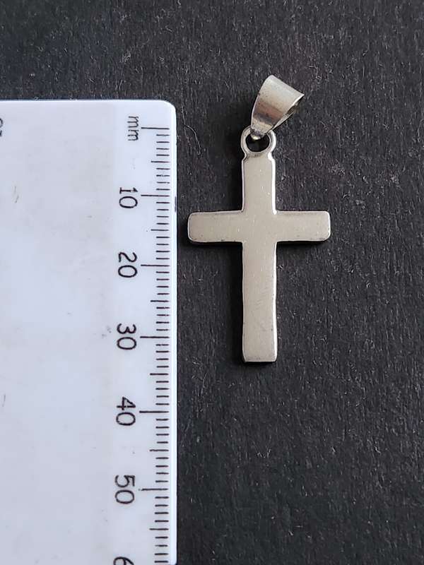 Vintage Sterling Silver Cross 3.7g
