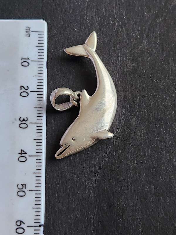Vintage Sterling Silver Dolphin Pendant 6.5g UNC