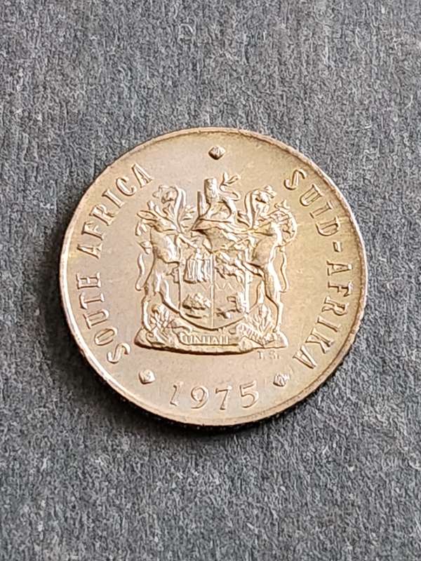 Republic 1/2 Cents 1975 UNC