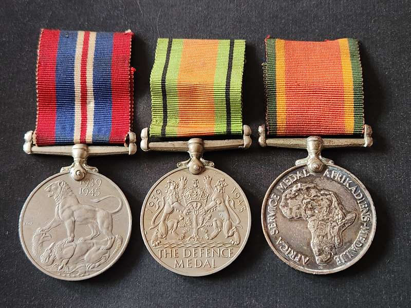3 x WW2 Medals issued to GM Robert's 580144 - 1939-1945, Defence Medal and Africa Service Medal Silv