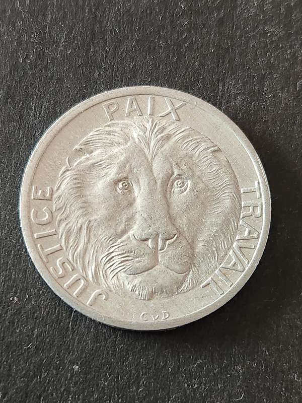 Congo Republic 10 Francs 1965 (Aliminium Coin)