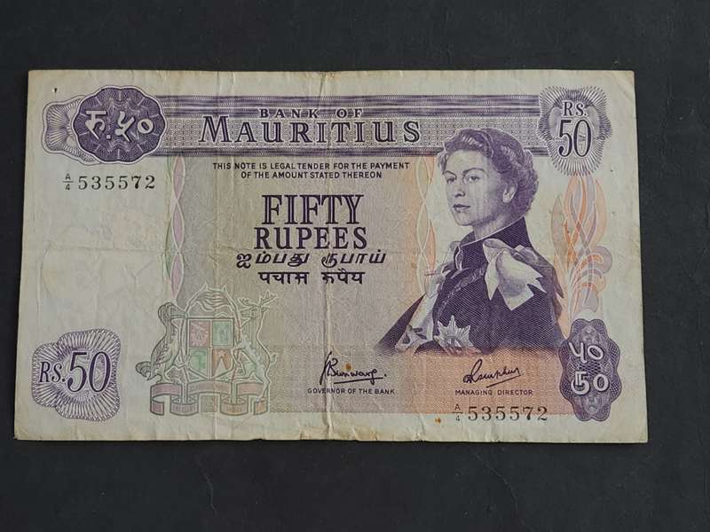Mauritius 50 Rupees Queen Elizabeth II 1967-1978