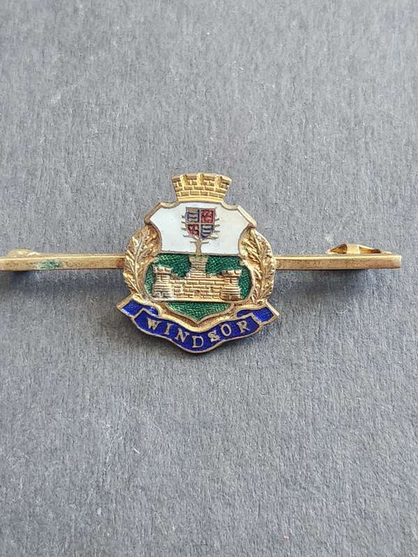 Enamel Windsor Castle Sweetheart Brooch