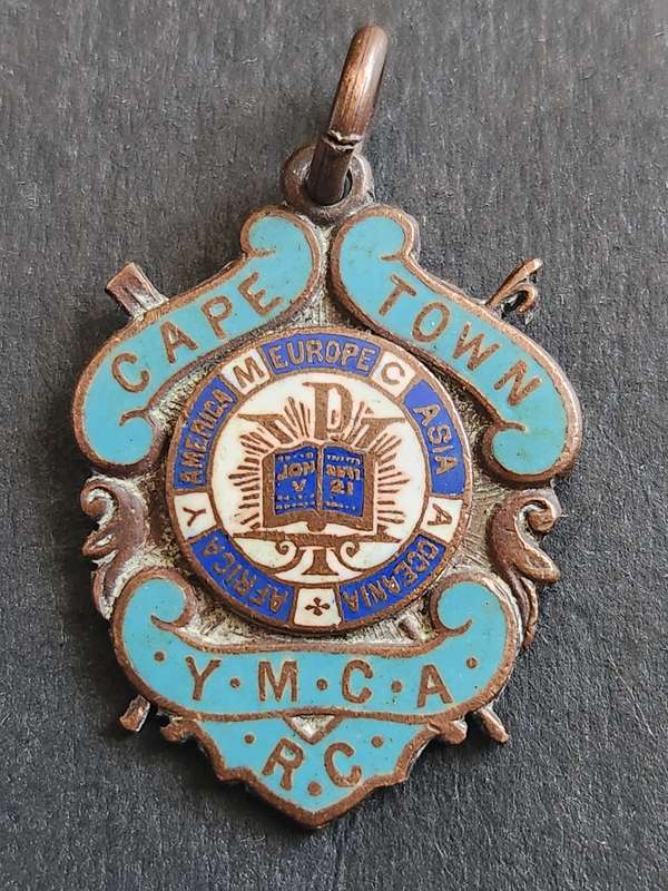 Cape Town Y.W.E.A. Enamel Badge 1907 Senator Six T.J. Coom no. 4