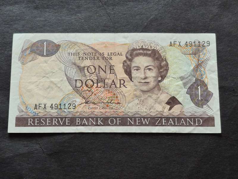 Reserve Bank of New Zealand One Dollar