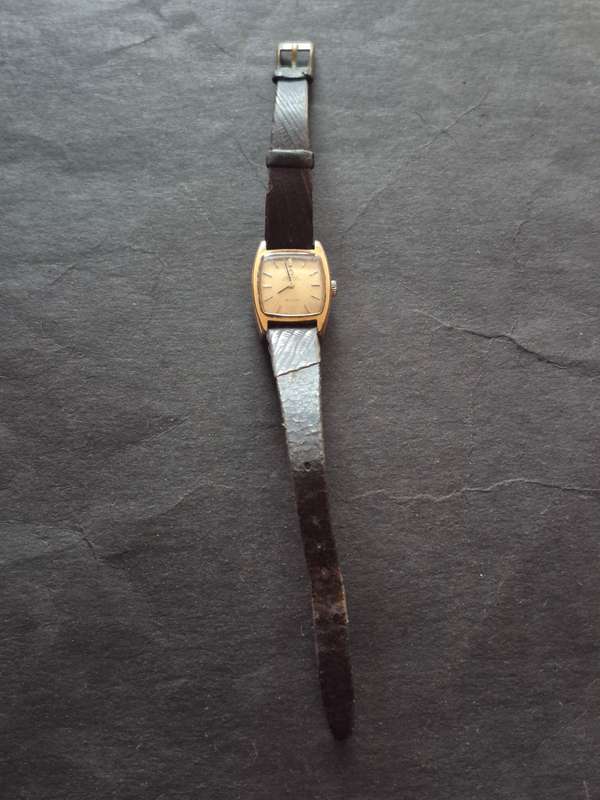 Vintage Ladies Omega Deville Automatic Wrist Watch with original winder (not working)