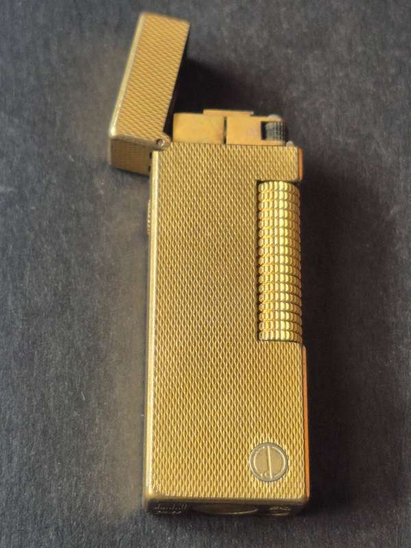 Dunhill Vintage Rollergas Lighter (gold plated) - needs to be gassed - excellent condition