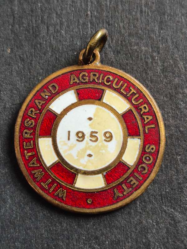 Witwatersrand Agricultural Society Enamel Badge 1959 no. 80