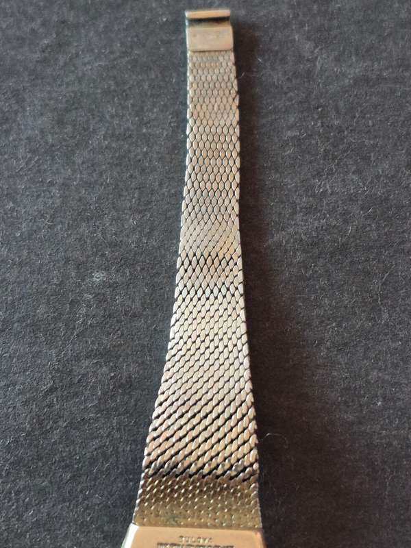 Vintage Ladies Bulova Accutron 10 Microns Rolled Gold Quartz Watch (not working)