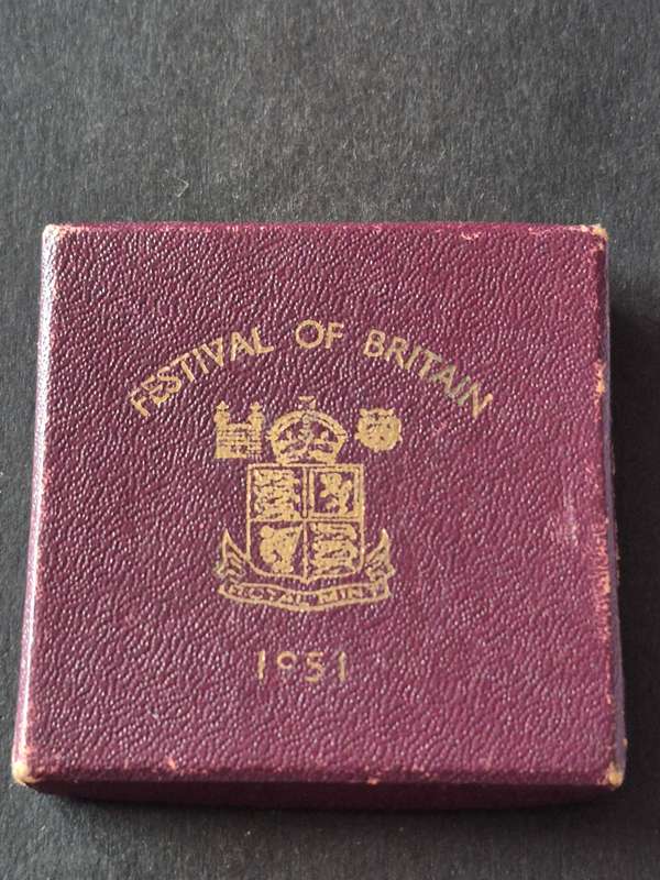 Festival of Britain Crown 1951 (very nice condition) original box