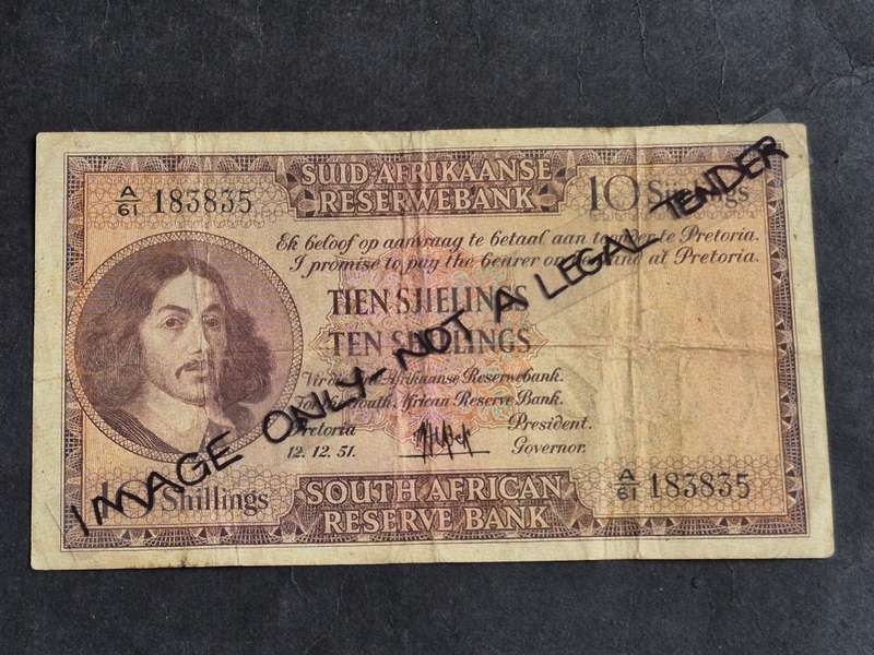 MH de Kock 10 Shillings 12/12/51 A/E