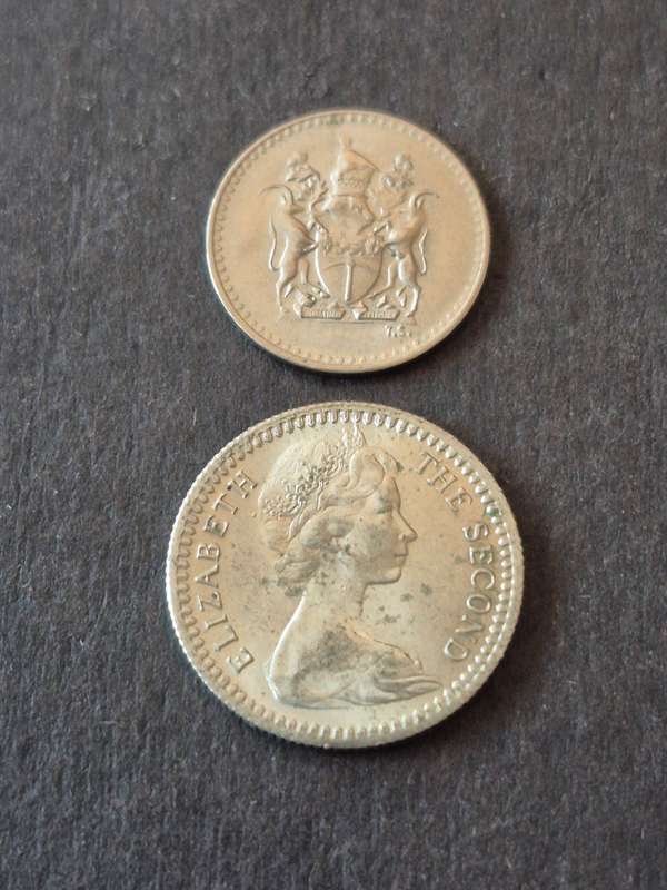 Rhodesia 2 1/2 Cents 1970 and 5 Cents 1964 (nice condition)