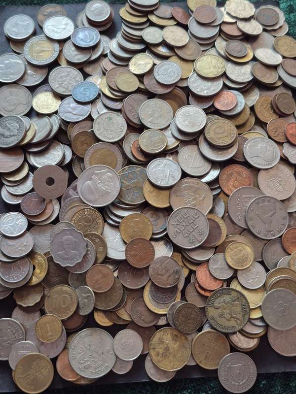 Mixed Lot of World Coins 2kg