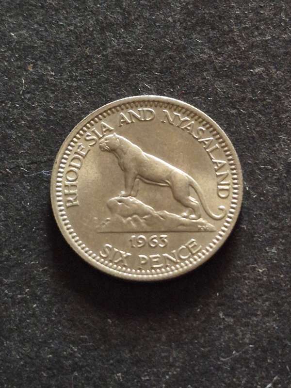 Rhodesia and Nysaland Sixpence 1963 UNC (scarce date)