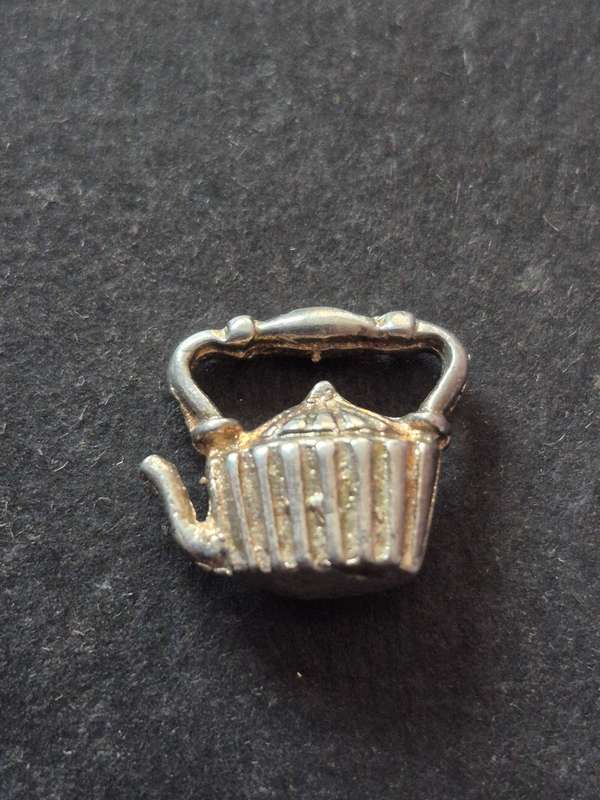 Vintage Sterling Silver Teapot Charm 3g