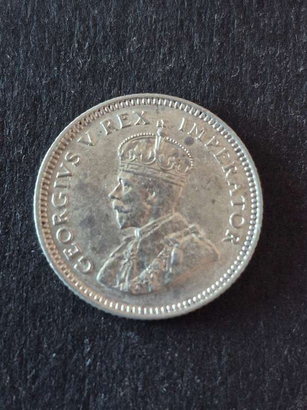 Union Sixpence 1932 (very nice condition)