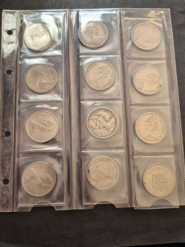 12 by Rhodesia 25 Cents 1964