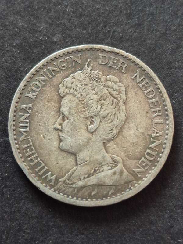 Nederlands One Gulden 1913 Silver