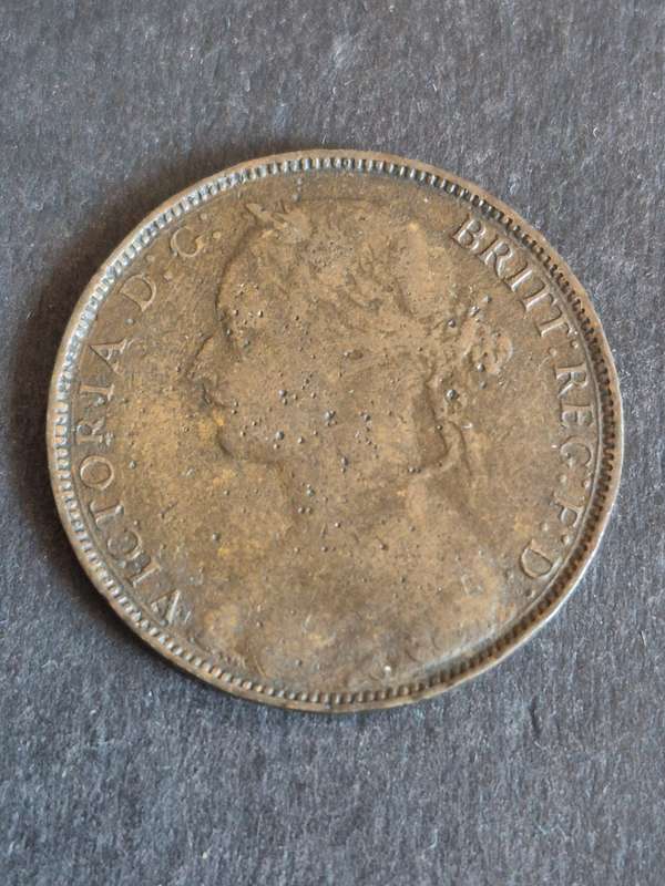 UK Penny Queen Victoria 1881 (nice condition)