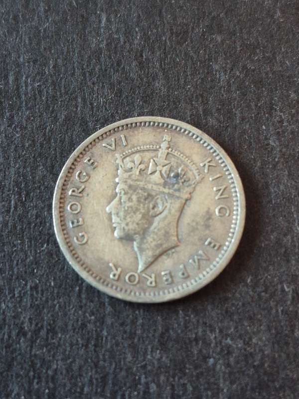 Southern Rhodesia Threepence 1942  .925 Silver