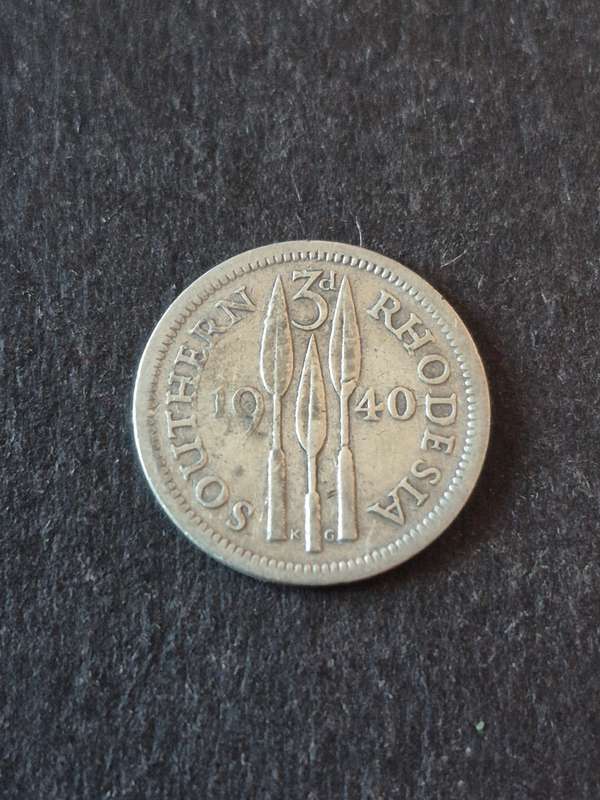 Southern Rhodesia Threepence 1940  .925 Silver
