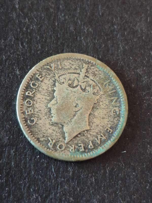 Southern Rhodesia Threepence 1946  .500 Silver