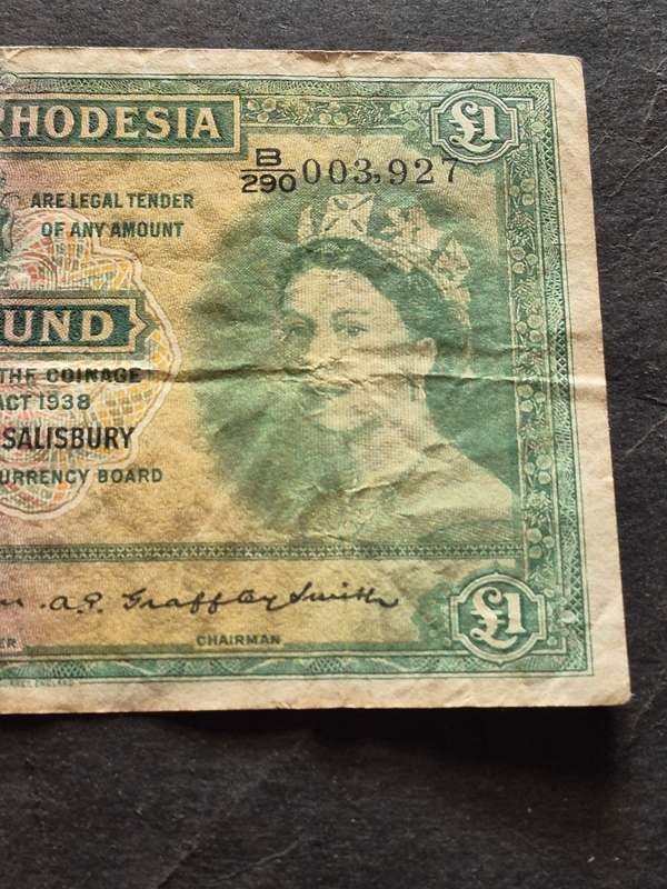 Southern Rhodesia One Pound Salisbury Rhodes Watermark 10 September 1955