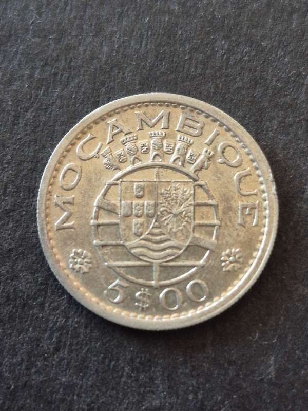 Republica Portuguesa Mozambique 5 Escudos 1960 Silver