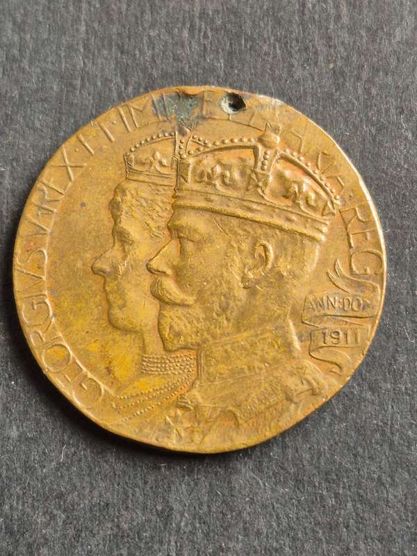 Bronze Medallion Souvenir of the Coronation June 22 1911 (Natal)