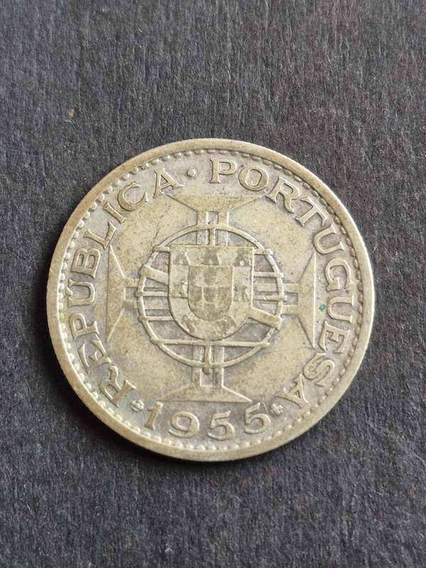 Republica Portuguesa Mozambique 20 Escudos 1955 Silver .720