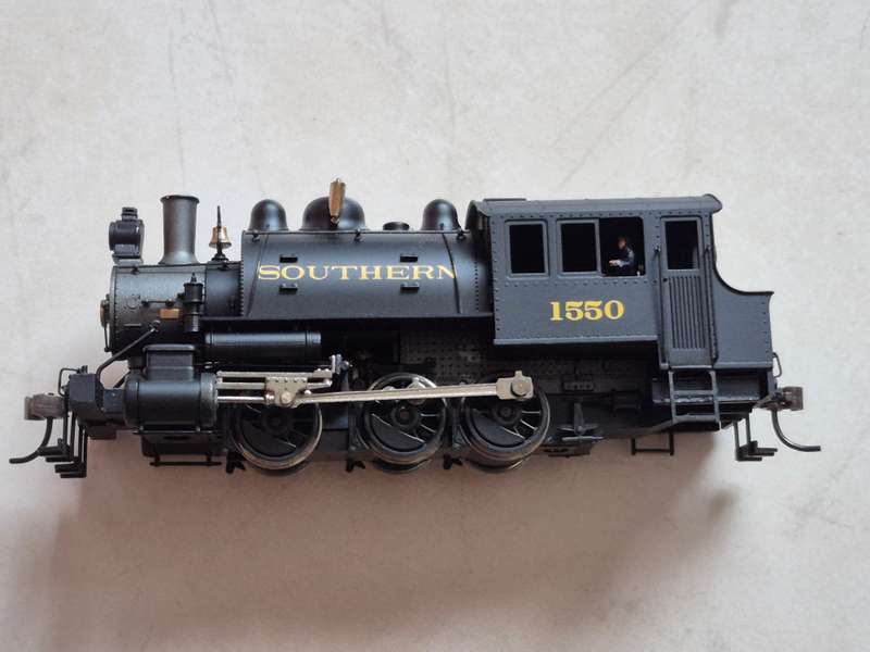 Spectrum Item no. 81805 "HO" 0-6-0 Saddle Tank Switcher - DCC Ready (Southern)