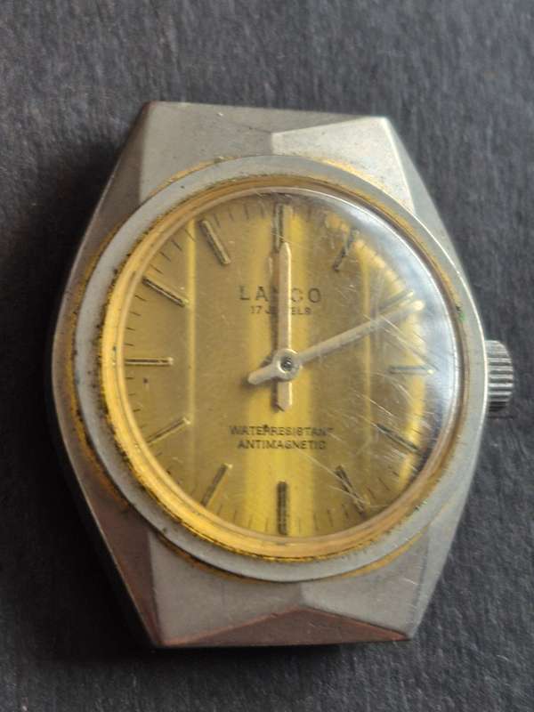 Vintage Lanco 17 Jewels Water Resistant Anti Magnetic Wrist Watch (not working)