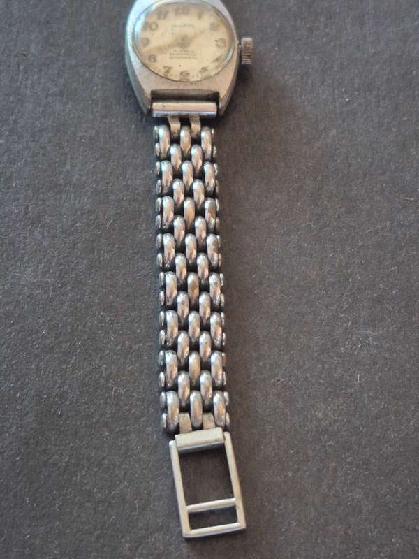 Vintage Ladies Jewelette 21 Jewels Shock Proof Antimagnetic Wrist Watch (not working)