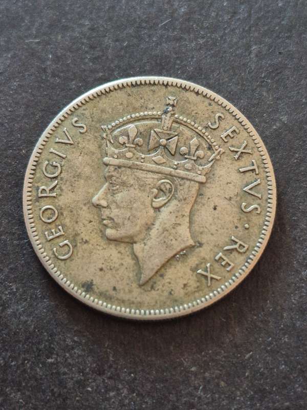 East Africa One Shilling 1950  .250 Silver