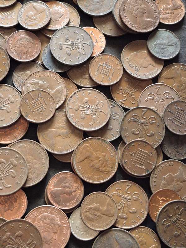 Mixed Lot of UK One Penny and Two Pence 1 kg