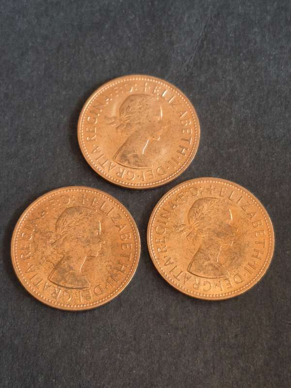 3 x UK One Pennies 1967 UNC