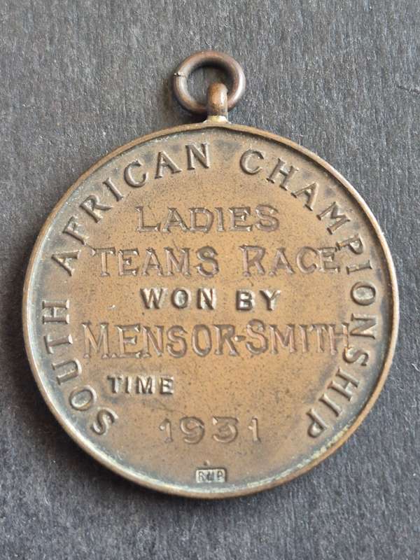 SA Amateur Swimming Union Bronze Medallion Ladies Teams Race won by Mensor Smith 1931