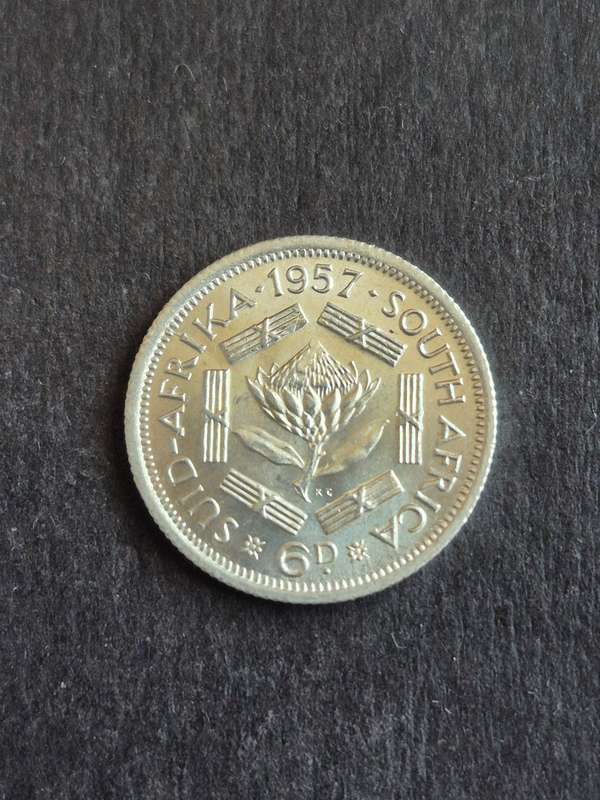 Union Sixpence 1957 (excellent condition)