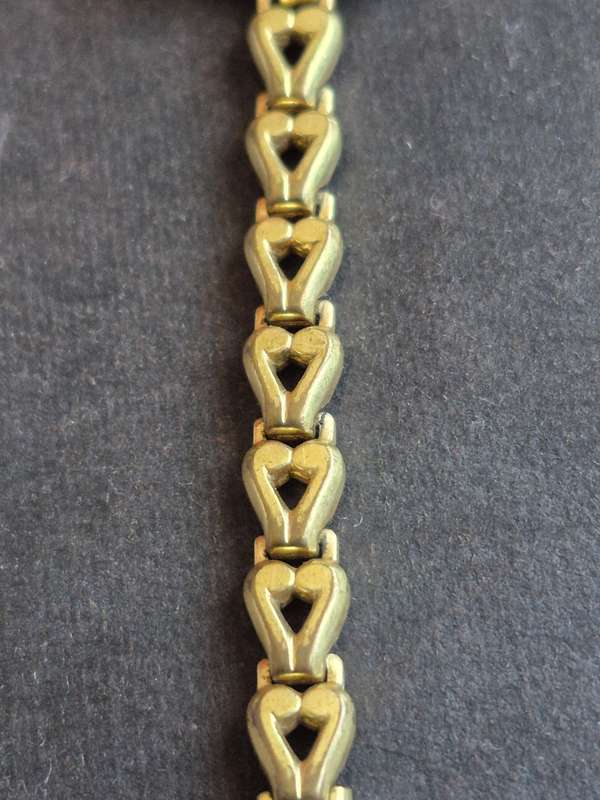 Vintage Ladies Tradition 17 Jewels Incabloc Mechanical Wrist Watch (gold plated) not working
