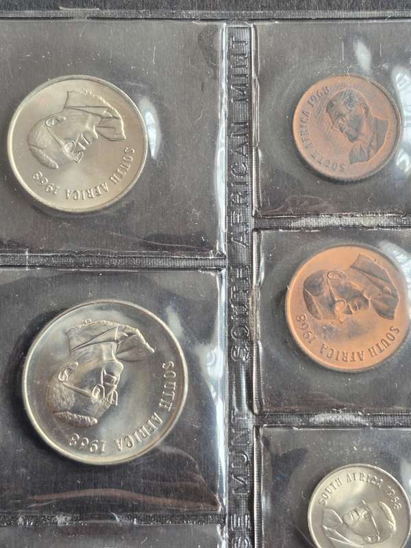 SA Mint Pack 1968 Afrikaans (including Silver One Rand)
