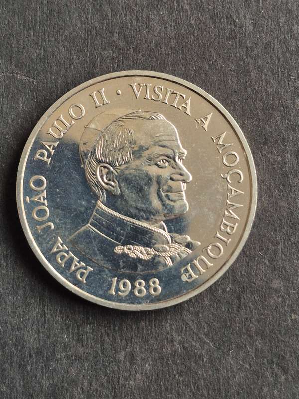 Republica Portuguesa Mozambique 1000 Meticais 1988 Pope John Paul II - visit to Mozambique
