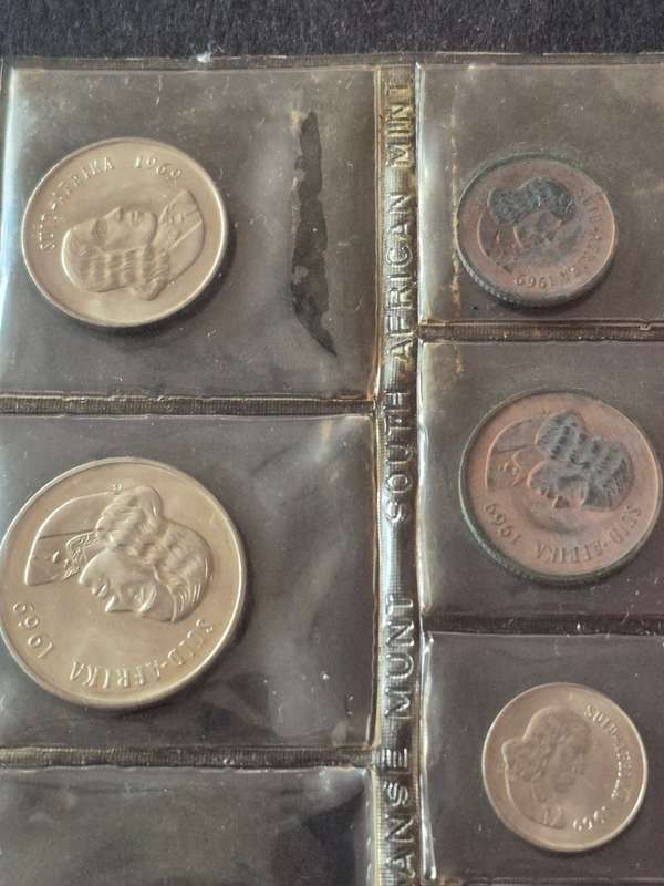 SA Mint Pack 1969 Afrikaans (missing Silver R1)